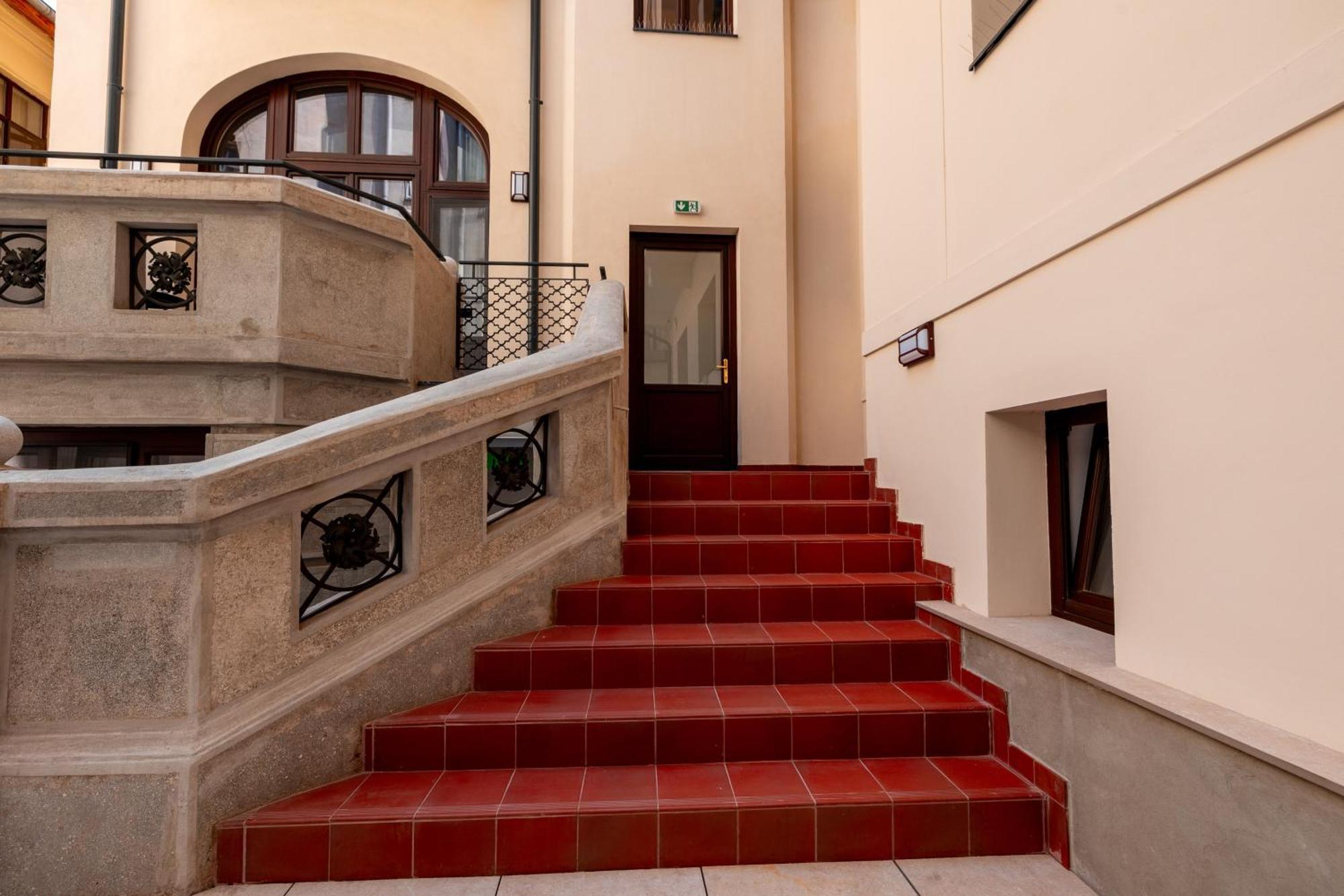 Ecletico Villa Bucharest Exterior photo